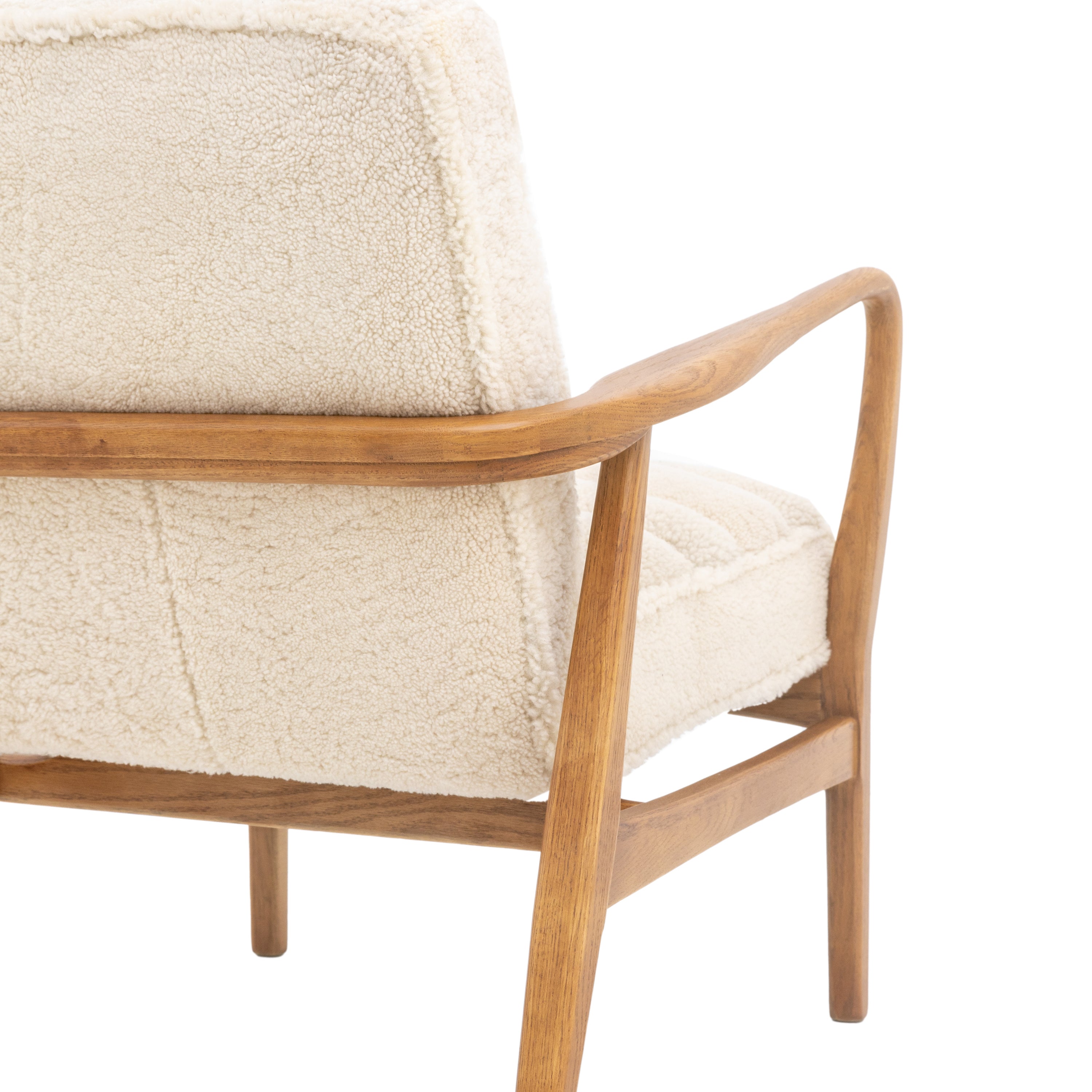 Mara Armchair