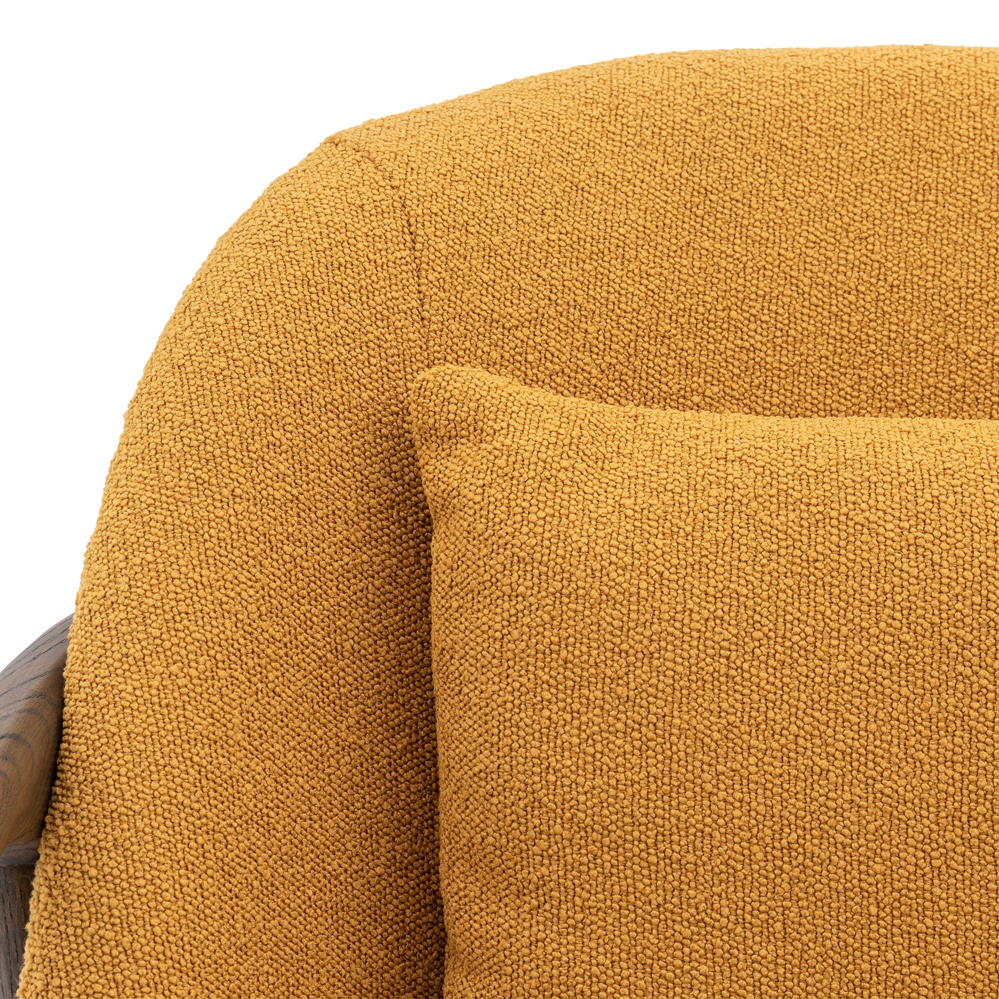 Noa Armchair Amber