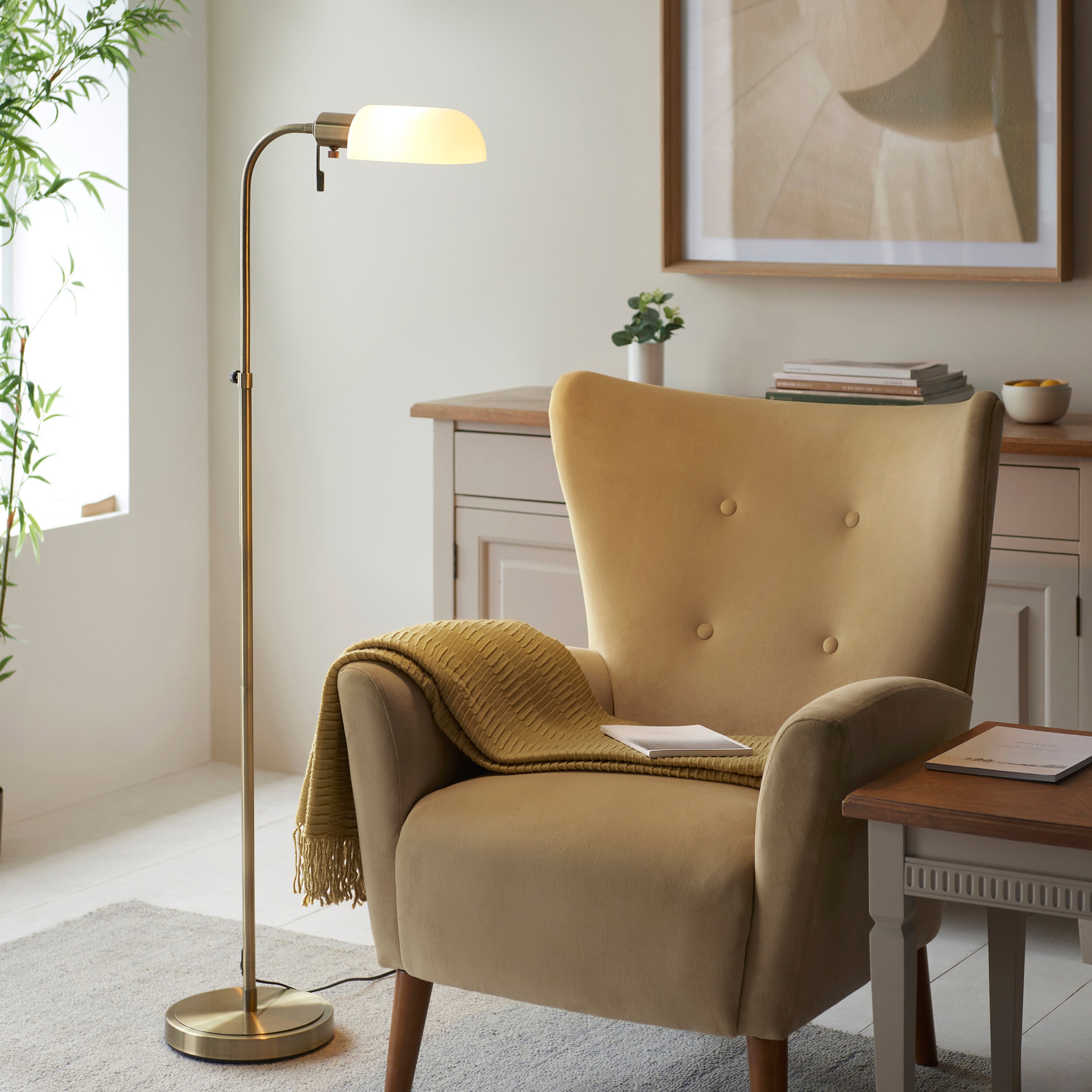 Axon Floor Lamp